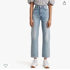 Levi’s Women’s Ribcage straight leg ankle jeans